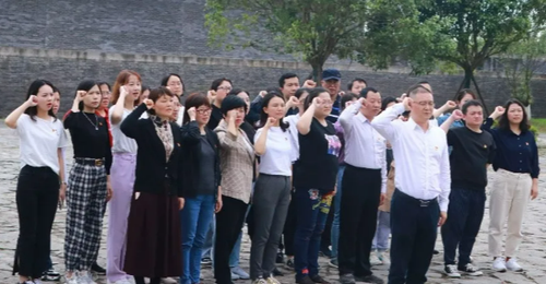 图片1 图片1